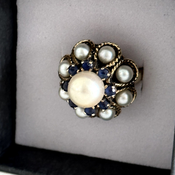 Vintage 14K Yellow Gold Pearl & Sapphire Ladies Statement Band Ring Size 5.75 - Picture 15 of 16